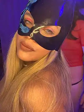 Snapshot of hexaxex chatting on March 4, 2026, 3:01 am hexaxex online show from March 4, 2026, 3:01 am