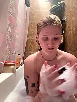 Xxkatrinaxxx online show from January 5, 2026, 8:23 pm