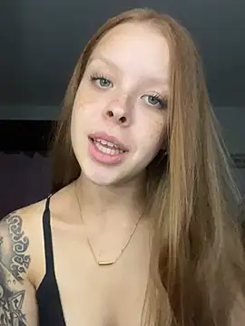 Snapshot of Piaaa3 chatting on February 5, 2026, 5:45 am Piaaa3 online show from February 5, 2026, 5:45 am