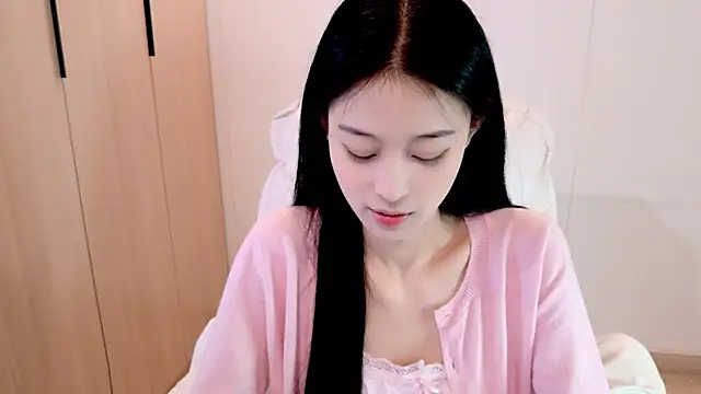 iiiiiiiiiu online show from February 5, 2026, 7:24 am