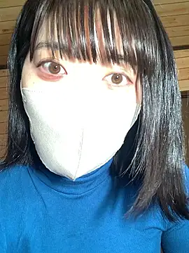 Snapshot of minami_room chatting on February 1, 2026, 1:04 am minami room online show from February 1, 2026, 1:04 am