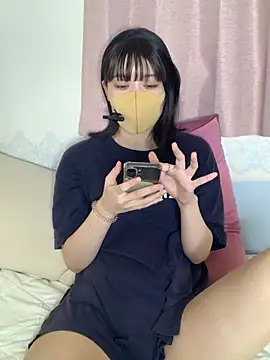 minami room online show from May 20, 2026, 6:19 am