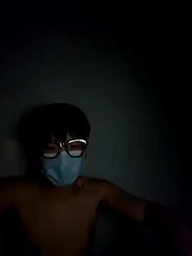 tinKKKKKKL online show from February 8, 2026, 4:54 pm