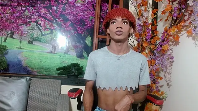 Snapshot of Femboy_hot24 chatting on January 8, 2026, 7:38 pm Femboy hot24 online show from January 8, 2026, 7:38 pm