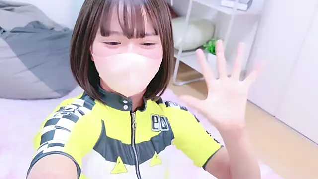 Snapshot of Naco_75 chatting on March 9, 2026, 5:55 am Naco 75 online show from March 9, 2026, 5:55 am