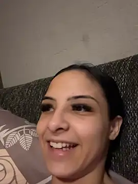 Snapshot of Evelin199 chatting on February 18, 2026, 9:55 pm Evelin199 online show from February 18, 2026, 9:55 pm