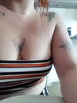 Snapshot of camilapia chatting on January 8, 2026, 6:10 pm camilapia online show from January 8, 2026, 6:10 pm