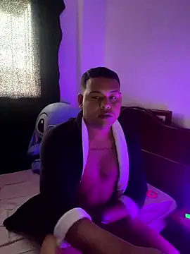 BoyAlexx16 online show from January 11, 2026, 4:56 pm