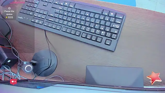 Snapshot of emilywilliis chatting on February 18, 2026, 12:34 pm emilywilliis online show from February 18, 2026, 12:34 pm