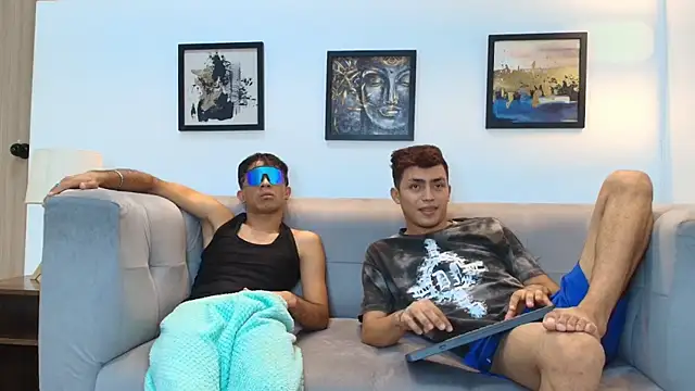 AVENGER BOYS2026 online show from January 9, 2026, 1:19 am