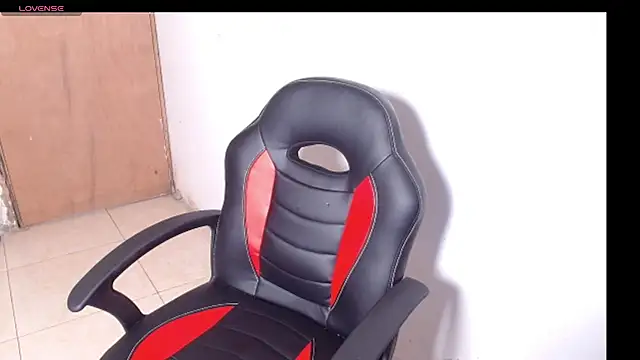 Snapshot of laaspri chatting on January 10, 2026, 5:04 pm laaspri online show from January 10, 2026, 5:04 pm