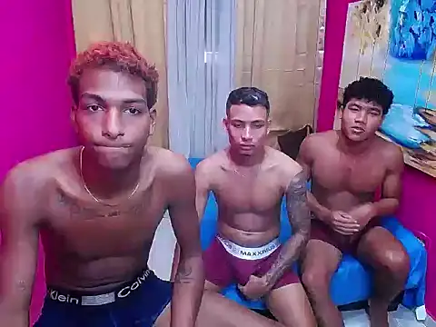 hugecock black online show from January 14, 2026, 6:57 pm