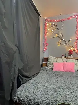 Snapshot of Adele_Shy_ chatting on February 16, 2026, 6:09 am Adele Shy online show from February 16, 2026, 6:09 am