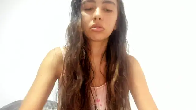 Sarah sumemers online show from March 9, 2026, 8:46 pm