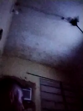 Snapshot of Elmartillo20 chatting on January 8, 2026, 3:42 am Elmartillo20 online show from January 8, 2026, 3:42 am