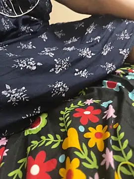 bubblyindiancutty online show from January 6, 2026, 3:38 pm