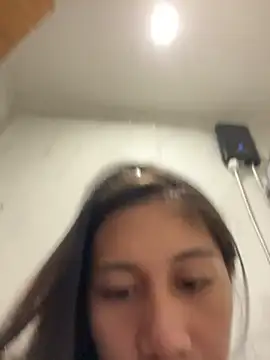 bigmeatcock luna online show from July 2, 2026, 3:51 pm