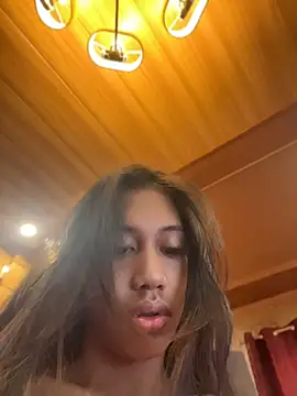 bigmeatcock luna online show from July 10, 2026, 3:33 am