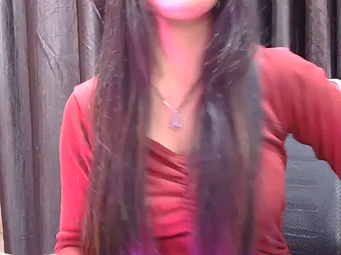 Snapshot of sweet_riyaaa chatting on February 18, 2026, 5:47 am sweet riyaaa online show from February 18, 2026, 5:47 am