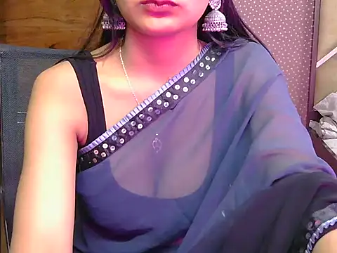 sweet riyaaa online show from April 11, 2026, 7:45 am