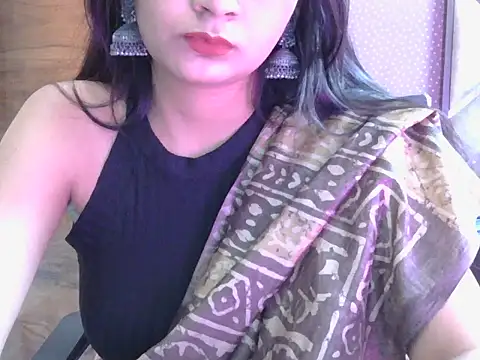 sweet riyaaa online show from June 18, 2026, 4:35 am