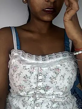 Snapshot of Royal-girl78 chatting on January 9, 2026, 3:48 pm Royal-girl78 online show from January 9, 2026, 3:48 pm