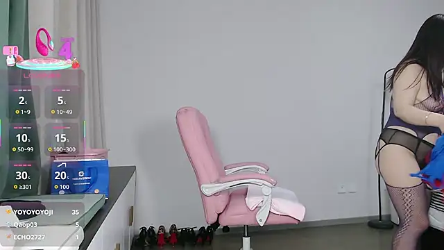 Snapshot of awalingling chatting on March 29, 2026, 3:34 pm awalingling online show from March 29, 2026, 3:34 pm