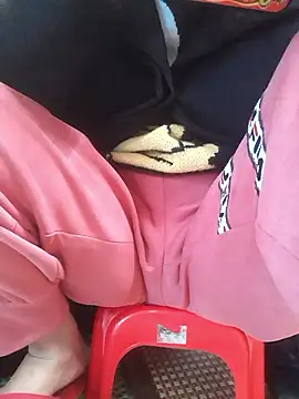 -Bunny-y online show from January 9, 2026, 2:03 am