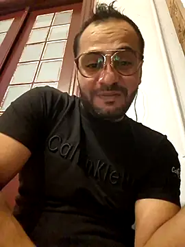 julian-112 online show from January 9, 2026, 10:22 pm