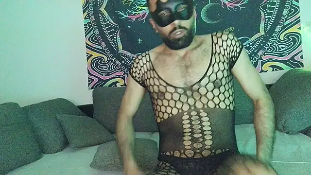 Snapshot of Moh_197 chatting on February 21, 2026, 9:38 pm Moh 197 online show from February 21, 2026, 9:38 pm