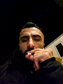 Snapshot of Moh_197 chatting on March 3, 2026, 11:21 pm Moh 197 online show from March 3, 2026, 11:21 pm