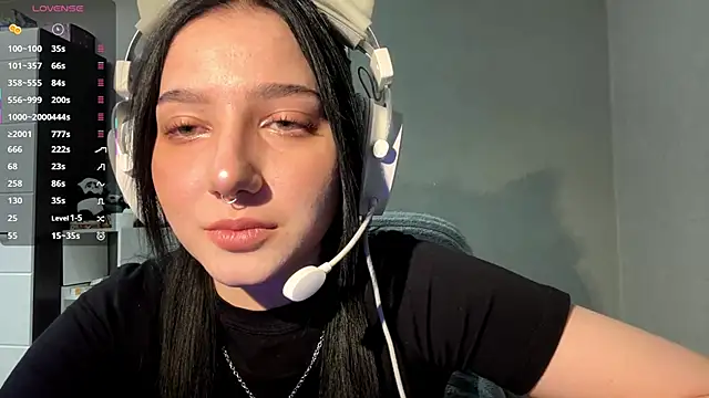 Snapshot of TomiRodenberg chatting on January 12, 2026, 1:38 pm TomiRodenberg online show from January 12, 2026, 1:38 pm