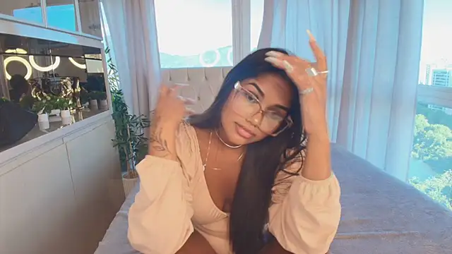 Snapshot of Paula_Thomass chatting on February 12, 2026, 7:53 pm Paula Thomass online show from February 12, 2026, 7:53 pm