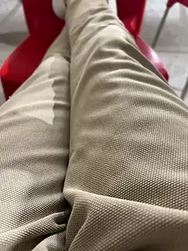 Snapshot of petiteyanel chatting on January 16, 2026, 12:03 am petiteyanel online show from January 16, 2026, 12:03 am