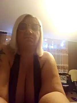 helena2026 online show from January 10, 2026, 6:31 pm