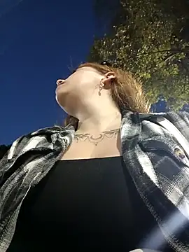 Snapshot of ISABELLA-01_ chatting on March 9, 2026, 11:31 pm ISABELLA-01 online show from March 9, 2026, 11:31 pm