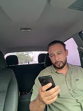 Snapshot of fabbronxer chatting on February 5, 2026, 7:07 pm fabbronxer online show from February 5, 2026, 7:07 pm