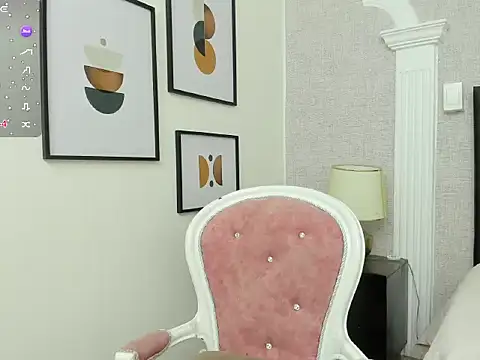 Snapshot of Riley_Reid_Milf chatting on February 17, 2026, 12:56 pm Riley Reid Milf online show from February 17, 2026, 12:56 pm