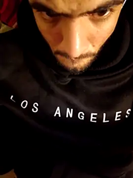 Snapshot of ComicLegacy55 chatting on January 6, 2026, 11:40 pm ComicLegacy55 online show from January 6, 2026, 11:40 pm