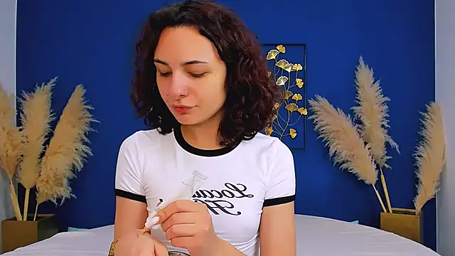 RIANA SI online show from January 10, 2026, 5:37 pm