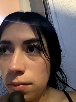 Snapshot of LunaSeduct chatting on January 8, 2026, 11:18 pm LunaSeduct online show from January 8, 2026, 11:18 pm