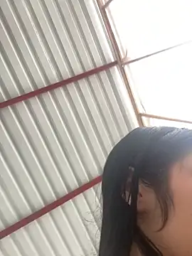 Snapshot of LunaSeduct chatting on January 9, 2026, 3:48 pm LunaSeduct online show from January 9, 2026, 3:48 pm