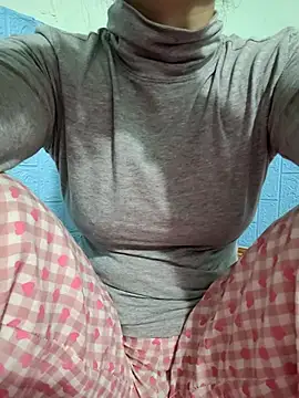 -LunaLust online show from January 15, 2026, 2:16 am