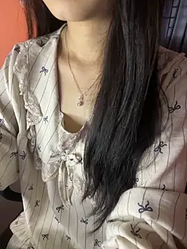 Jennybae23 online show from March 24, 2026, 6:51 am