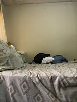 BigAndBeaut online show from March 25, 2026, 7:58 am