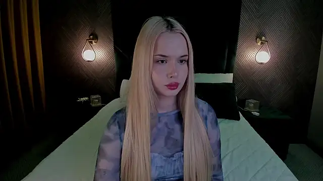 Snapshot of NicoletaCooper chatting on February 2, 2026, 11:20 am NicoletaCooper online show from February 2, 2026, 11:20 am