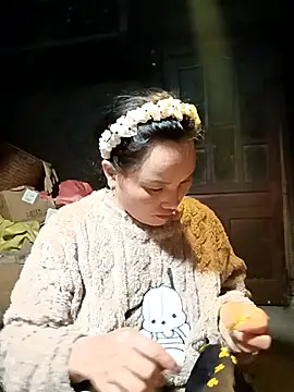 yu--yo online show from February 1, 2026, 12:04 pm