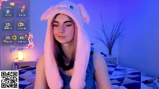 Snapshot of ForEvaRrr chatting on February 22, 2026, 8:13 am ForEvaRrr online show from February 22, 2026, 8:13 am