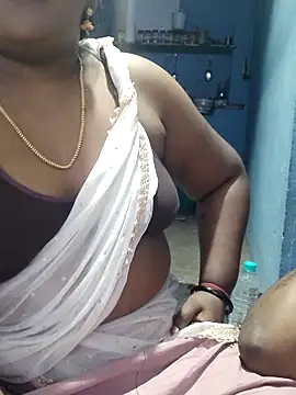 divyasree1431 online show from March 9, 2026, 6:12 pm