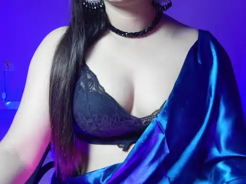 Snapshot of CutieVibe01 chatting on February 18, 2026, 6:26 pm CutieVibe01 online show from February 18, 2026, 6:26 pm